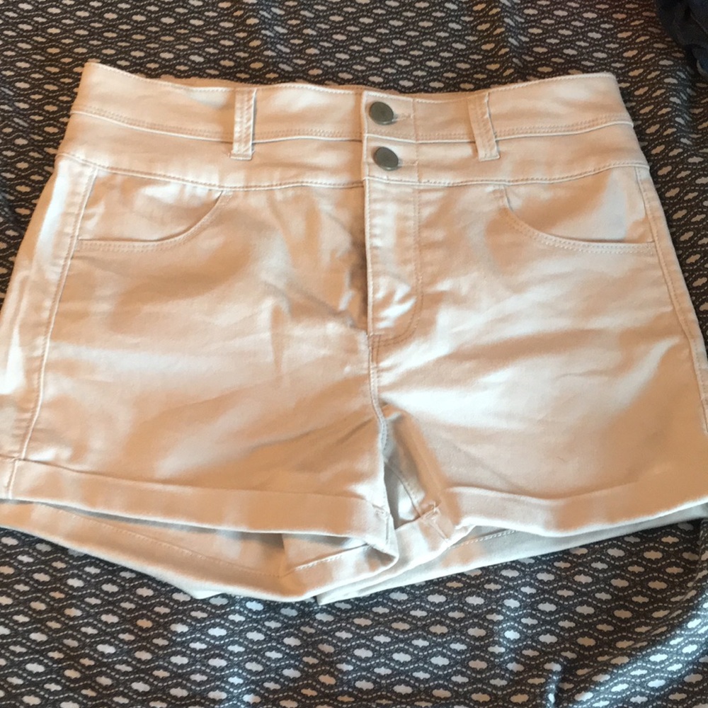 Khaki shorts